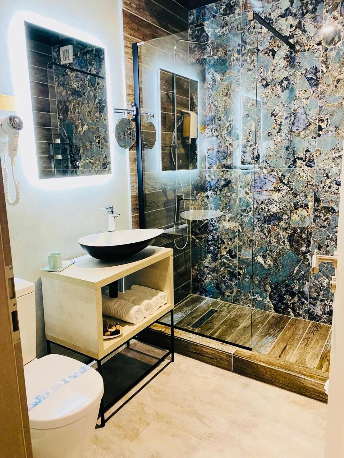 Hotel Marea Neagra 马马亚 外观 照片